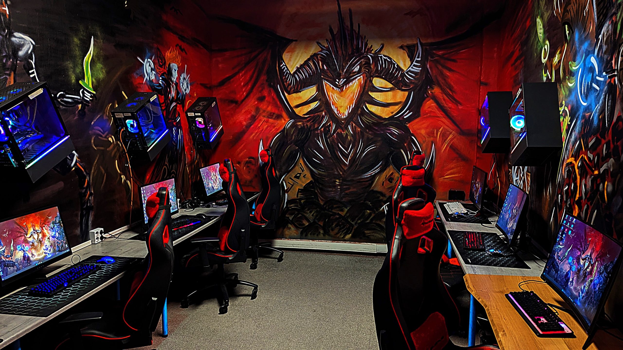 ecamp Frankfurt – Gaming Räume und Setup